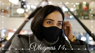 Shopping In Christmasy Paris | Tamara Kalinic