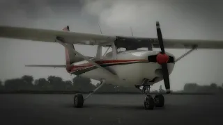 Flying the Cessna 152 in Heavy Rain - Very Low Visibility - and Navigating by Instruments in MSFS