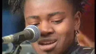 Tracy Chapman - Fast Car (Nelson Mandela 70th Tribute Concert, Live 1988)