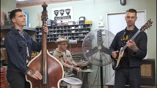 Pat Capocci “Milk Cow Blues” Live in Yucca Valley, USA