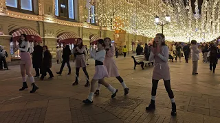 Москва. Вечерняя прогулка по Никольской улице. Ноябрь 2023