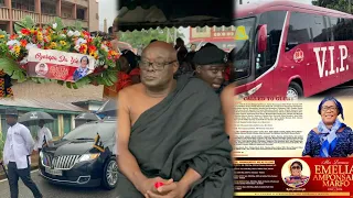 Oh Sad💔The Biggest VIP Bus Owner Agya Wiase Break Down In Tears As they laid Down his Wife’s Body 🥶