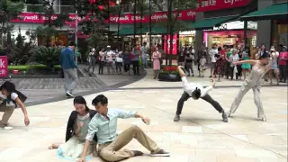 《在那遙遠的地方》快閃演出 "Voices and Dances of the Distant Land" flash mob