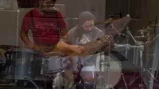 open handed playing & jimbo on his war guitar