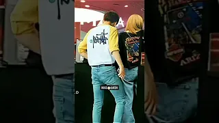 #lizkook #bts #blackpink lisa and jungkook is real 💋😍✨