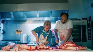 Un Couple Découvre Que La Viande Humaine A Bien Meilleur Goût Et Se Met À Tuer Des Gens Et À Vendre