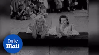 Marilyn Monroe and Jane Russell honored in 1953 - Daily Mail