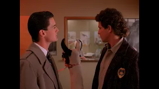 Twin Peaks - Cooper vs. llama