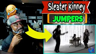 Sleater Kinney - Jumpers (OFFICIAL VIDEO) - Producer Reacion