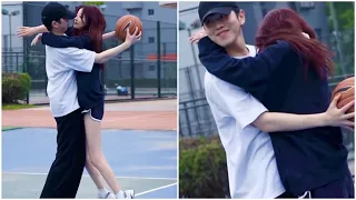 He Falling In Love With His Classmate/Shy Love/Cute Couple/High School Love Story❤️