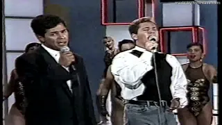 Clube do Bolinha | Leandro & Leonardo cantam "Pense em Mim" - VÍDEO RARO em 1991