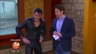 ELVIS LIVES - KSAT-12, JEFF ROPER & DEAN Z