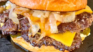Wagyu Beef Smash Burgers | Grill Nation
