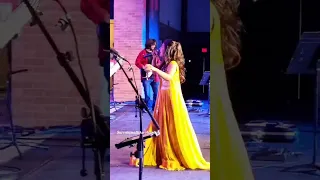 Chikni Chameli Song by @ArunitaOfficial #arunitakanjilal #arunita #chiknichameli #concert #live