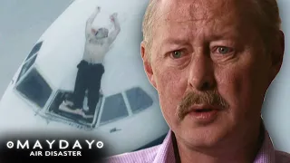 The Captain That Got Stuck Outside Of The Plane! | Blow Out | FULL EPISODE | Mayday: Air Disaster
