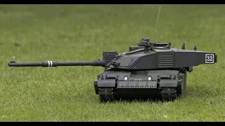 1/16 scale RC Challenger 2 Main Battle Tank