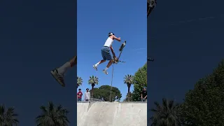 FIRST T NEW LEARN! #scooter #scootering #skatepark