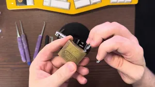 How to pick an ABUS 65/40 - Beginner lock picking