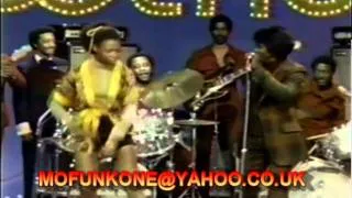 JAMES BROWN & THE J.B.'S - SUPERBAD.LIVE TV PERFORMANCE 1973