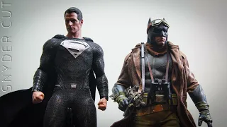 Hot Toys Justice League Snyder Cut Knightmare Batman and Superman 1/6 Scale Figure Unboxing Review