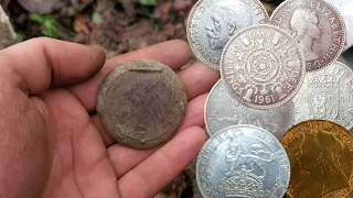 КОП срібних монет в старому АНГЛІЙСЬКОМУ лісі