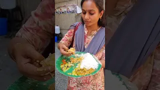 30 rupees భోజనం road పక్కన😋👌taste మామోలుగా లేదు  #shorts #viralshorts #food