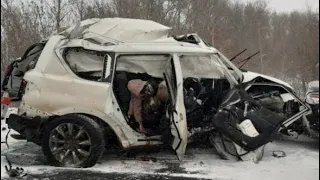 В массовом ДТП в Волгоградской области погибли 2 человека