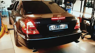 Mercades Benz w211 e500 звук без задних банок. amg e55 sound