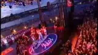 australian idol-flynn_push up grand final 2004