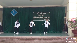 Thầy Giáo Nhảy Shuffle Dance cực kỳ Đỉnh cùng Học Sinh  | Vào mà xem Văn Nghệ trường người ta