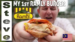 RAMLY BURGER - Malaysia's Amazing Street Burger 🍔 🇲🇾