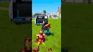 GTA V VENOM KIDNAPPED SPIDER MAN IN BACK OF IRON MAN #shorts | GERINGG