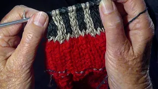 HOW TO KNIT VERTICAL STRIPES