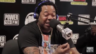 Busta rhymes raps his verse of look at me now live in a studio