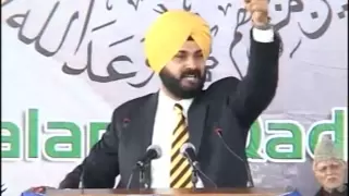 Mr. Navjot Singh Sidhu (Cricketer) at Ahmadiyya Muslim Convention in Qadian India