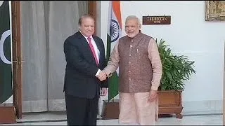 New Delhi: incontro Modi-Sharif