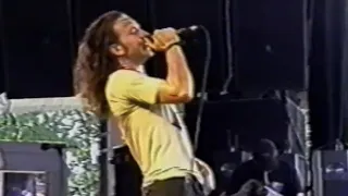 Pearl Jam - Alpine Valley Music Theatre, East Troy, WI - Lollapalooza Festival (08/29/1992)