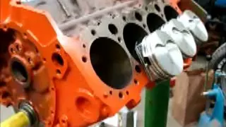 how to build 383 stroker.assembling lower end short block caponeauto part 1