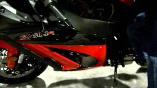 2012 Kawasaki Ninja ZX10R RED Walk Around. SEXY Girls Models. Motorcycles Sportbikes VLOG