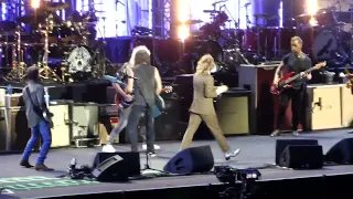 Taylor Hawkins Tribute Concert London 3/9/2022                                      Queen Medley