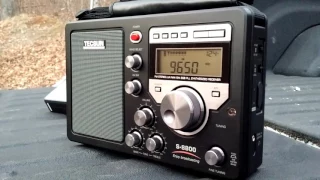Tecsun S-8800 tuned to Radio Guinea
