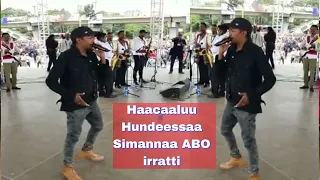 Haacaaluu hundeessaa oromo music on stage simannaa ABO irratti sep 15/2018