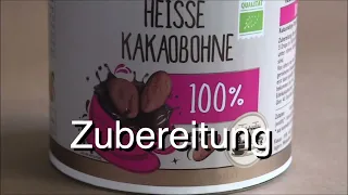 Zubereitung von Trinkschokolade aus Kakaobohnen. EDELMOND