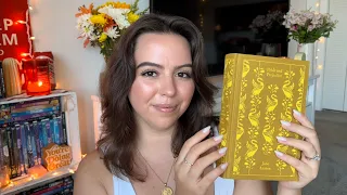 Book ASMR 💛 | Book Triggers 📚 | Tapping, Scratching, Page Turning, Spine Tapping 🥰