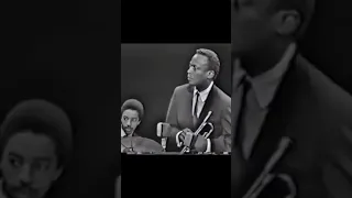 Miles Davis ¿se enoja con Herbie Hancock? en vivo #short #shorts