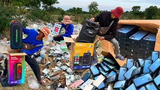 OMG! Happy Day Found A lot Smart Phone SAMSUNG A13 OPPO Reno8T at Trash Place - Dumpster Diving 2023