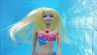 Mermaid Barbie Swimming underwater in swimming pool water toy diving role play doll