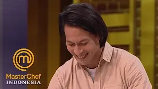 MASTERCHEF INDONESIA - Chef Juna Gak Bisa Berhenti Ketawa Karena Fifin | Gallery 7