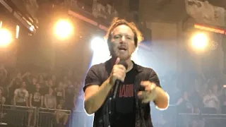 Pearl Jam - Rockin' in the Free World (O2, London, UK, 6/18/18)