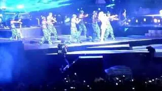 Rihanna - WHERE HAVE YOU BEEN - Live (Diamonds World Tour) - London - 15.06.2013